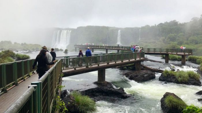 Cataratas + Parque de Aves 